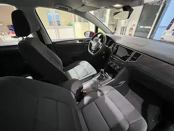 Volkswagen Golf I 2018 photo 3