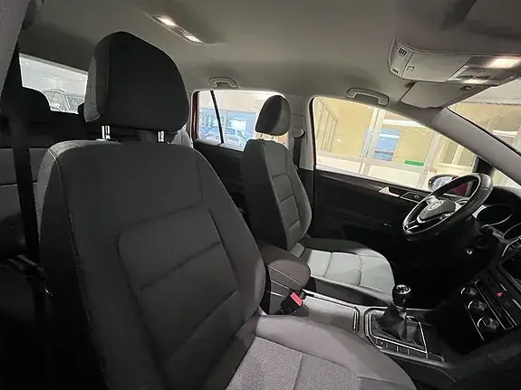 Volkswagen Golf I 2018 photo 4