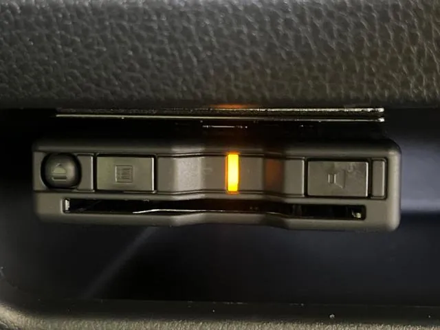 Daihatsu Mouve Canvas Stripe G 2023 photo 5
