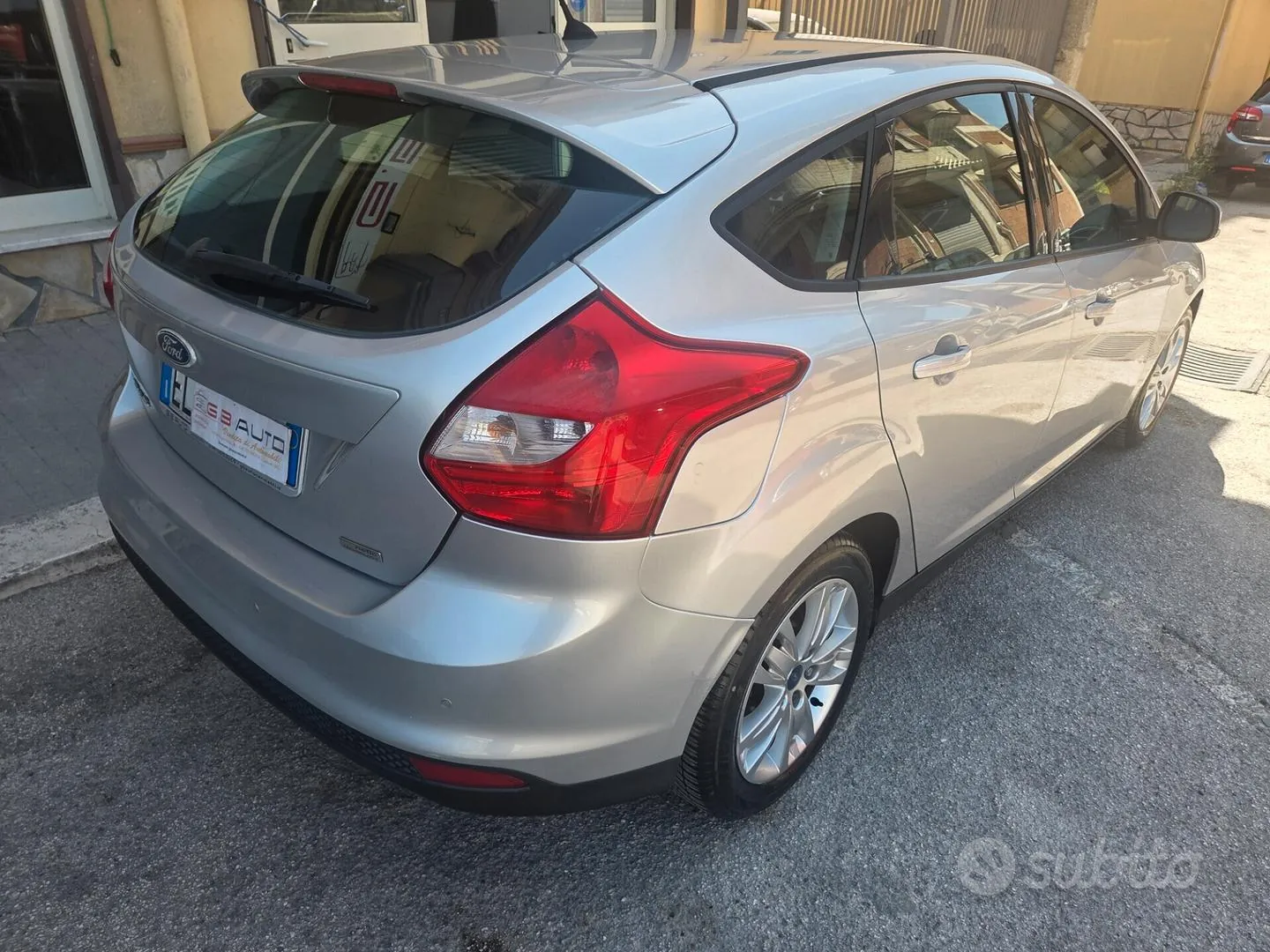 Ford Focus 2012 photo 4