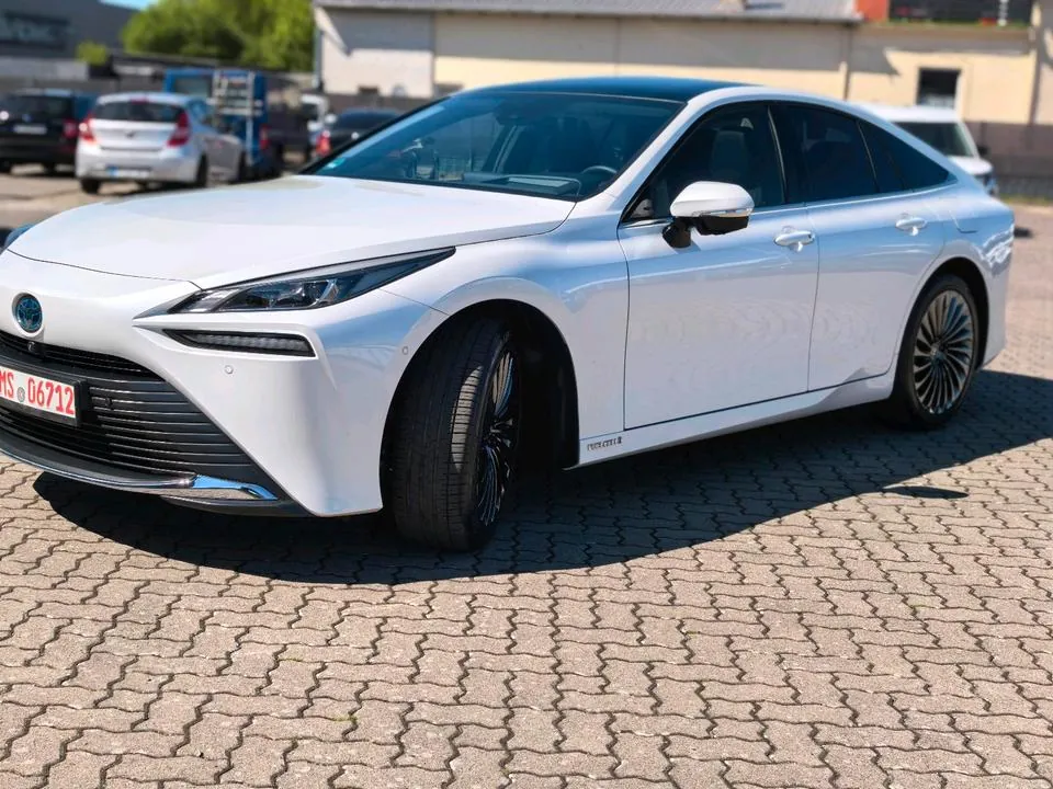 Toyota Mirai