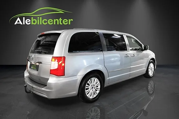 Lancia Voyager 2014 photo 4
