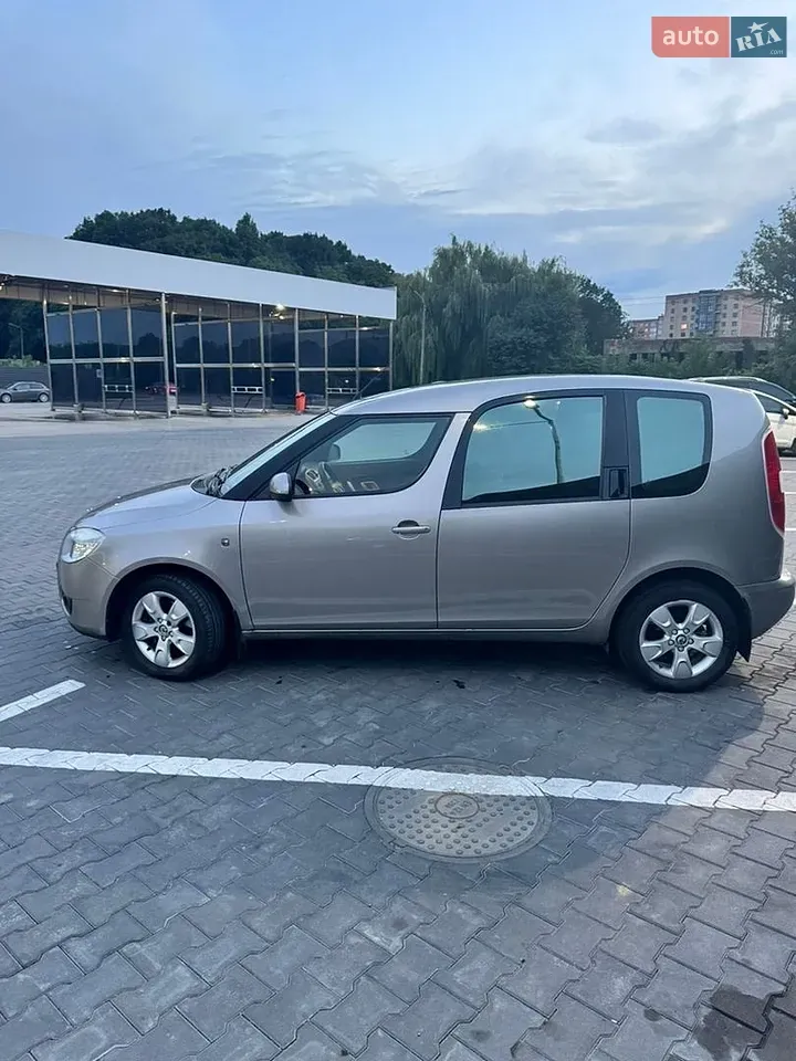 Skoda Roomster 2007 photo 4