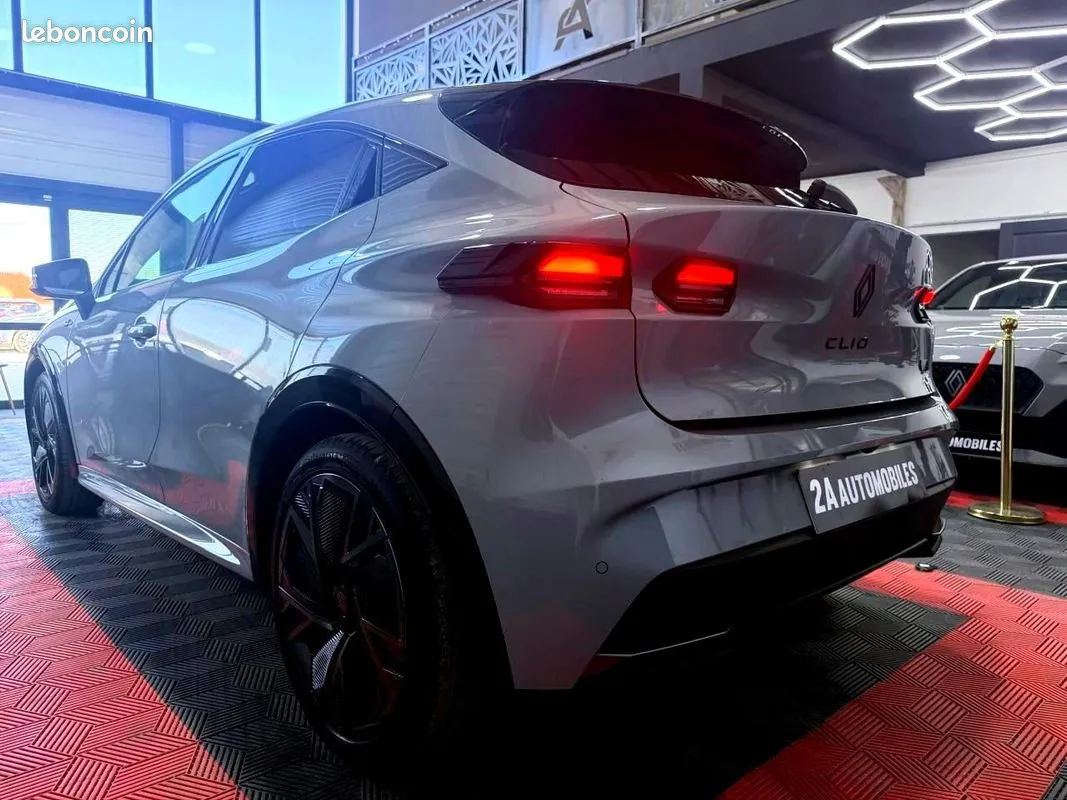 Renault Clio 2026 photo 4