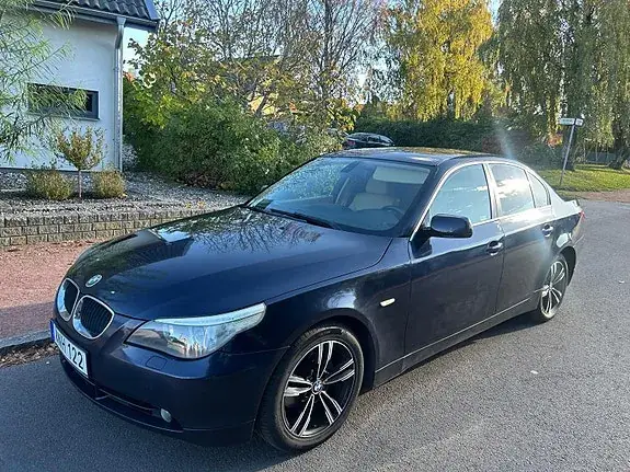 BMW 525I