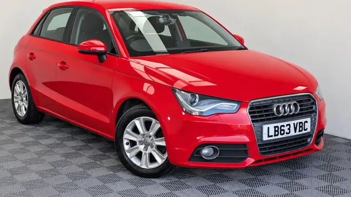 Audi A1 2014 photo 2