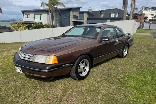 Ford Thunderbird