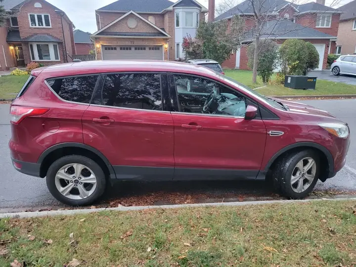 Ford Escape 2014 photo 3