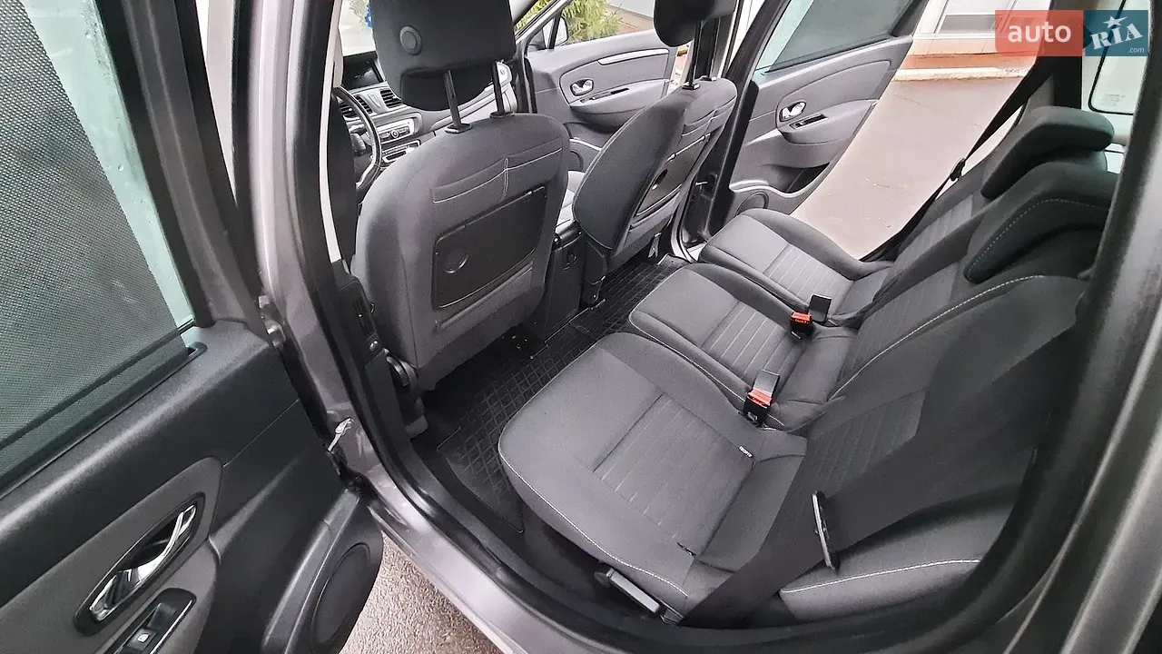 Renault Grand Scenic 2016 photo 5