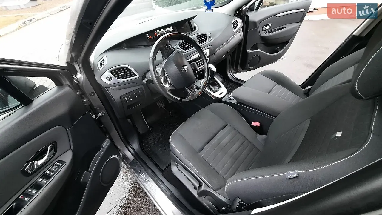 Renault Grand Scenic 2016 photo 3