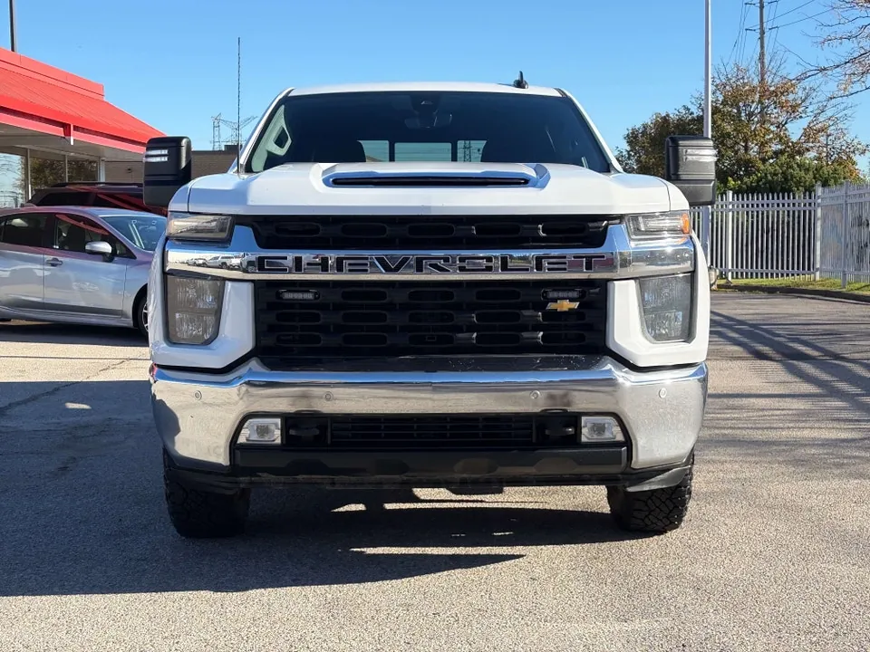 Chevrolet Silverado 2500 2020 photo 2