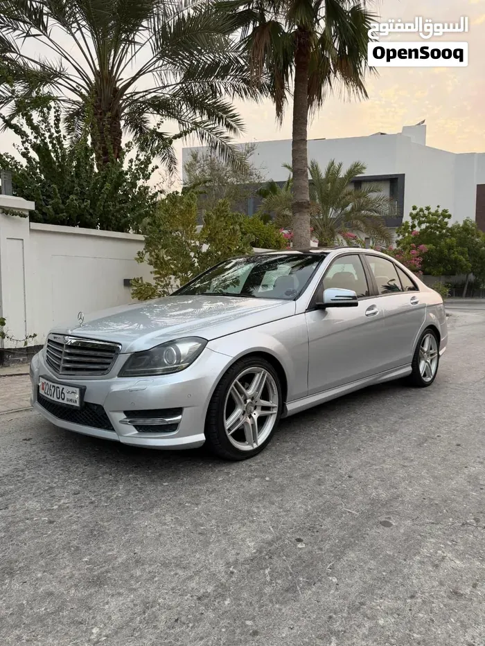 Mercedes-Benz C-Class 2012 photo 5