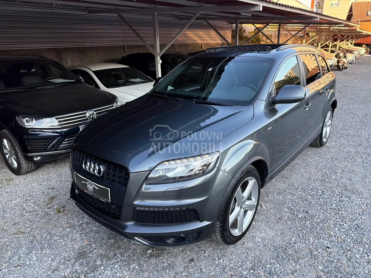 Audi Q7 2012 photo 3