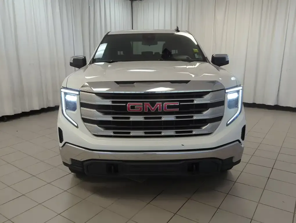 GMC Sierra 1500 2023 photo 3