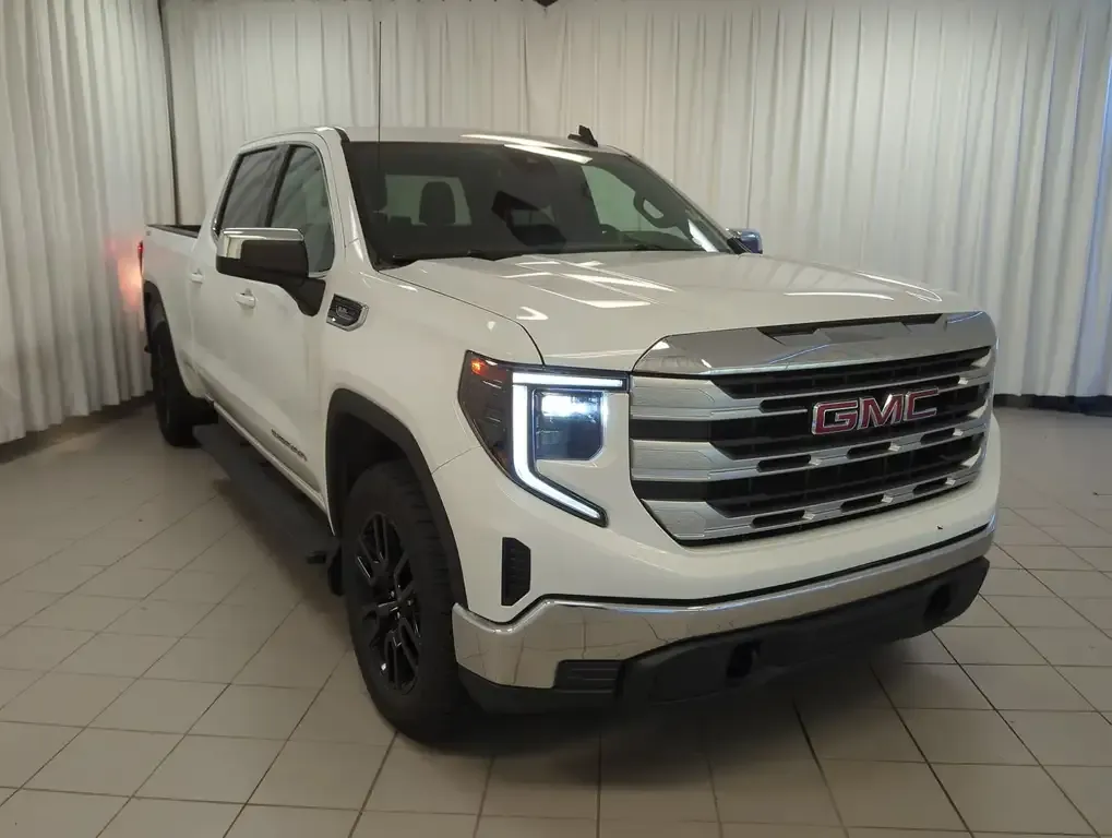 GMC Sierra 1500 2023 photo 2