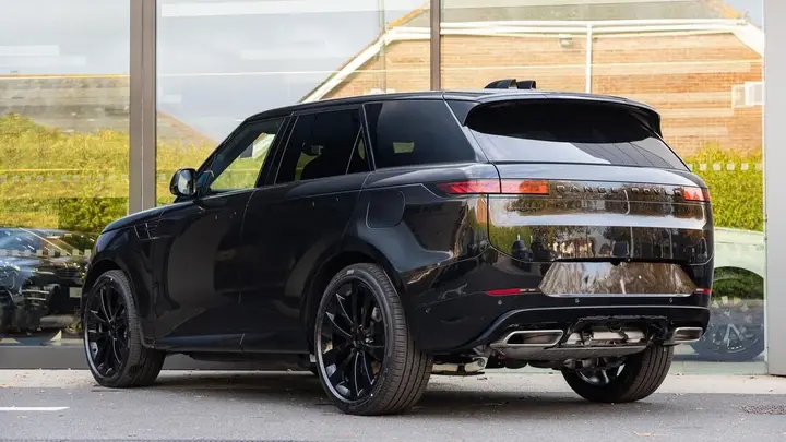 Land Rover Range Rover Sport 2026 photo 2