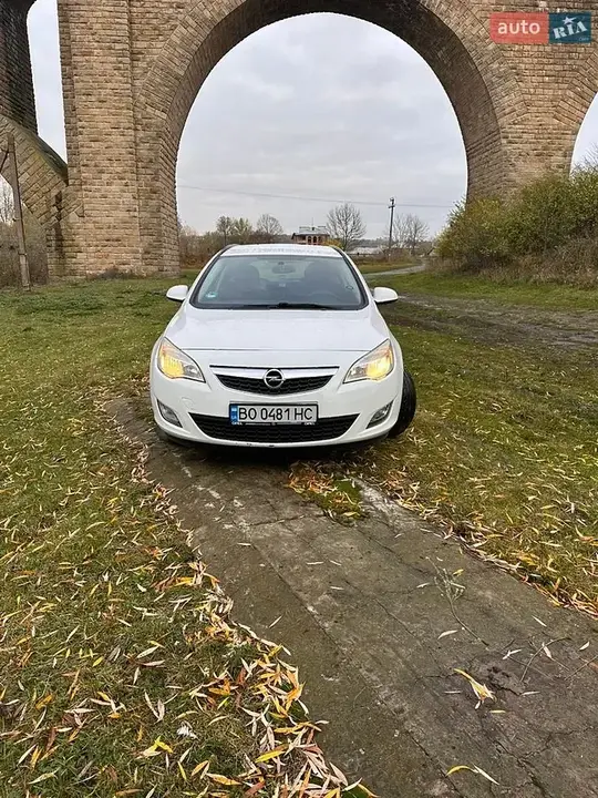 Opel Astra