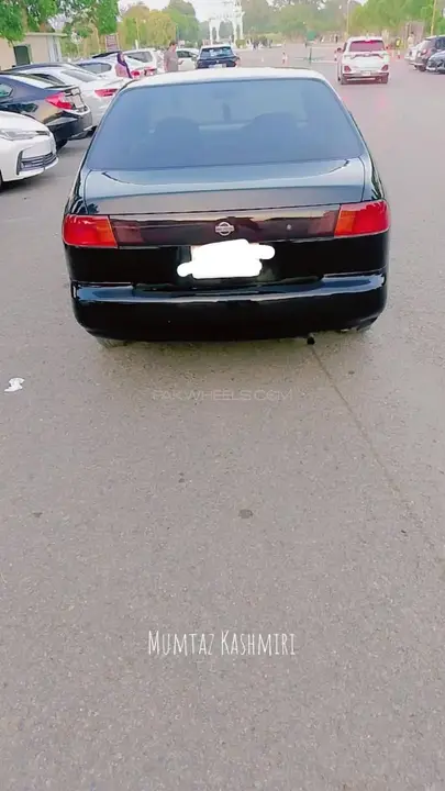 Nissan Sunny