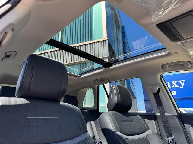 Toyota Rav4 2026 photo 5