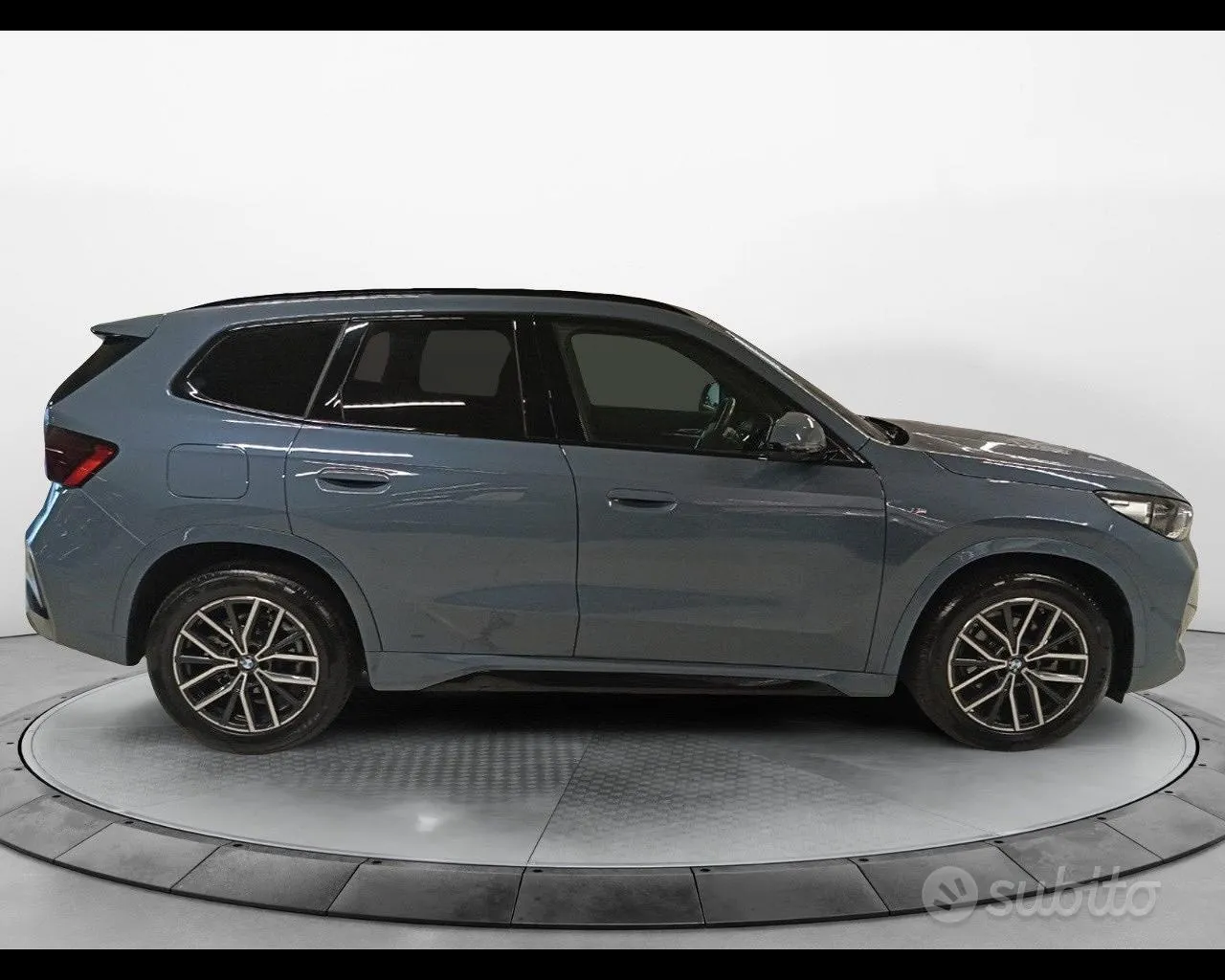 BMW X1 2024 photo 5