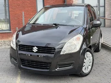 Suzuki Splash 2010 photo 2