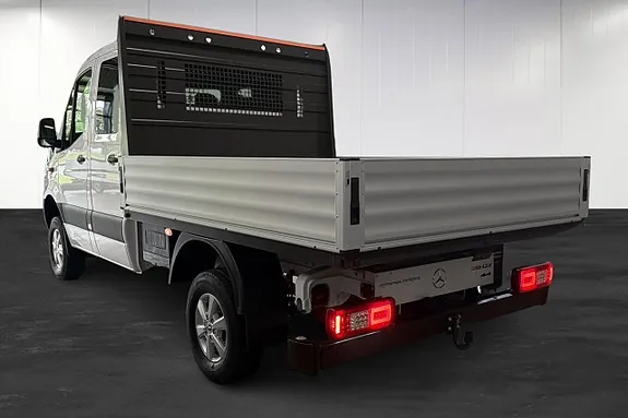 Mercedes-Benz Sprinter 2027 photo 3
