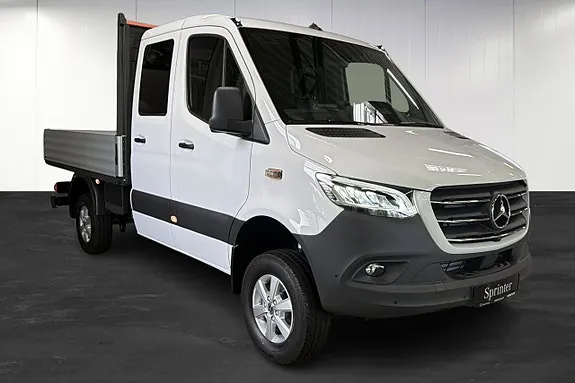 Mercedes-Benz Sprinter 2027 photo 2