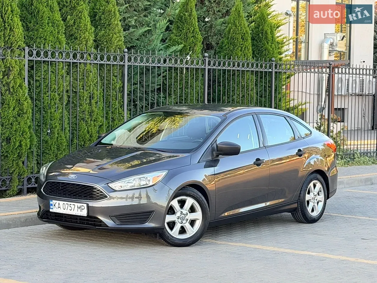 Ford Focus 2016 photo 2