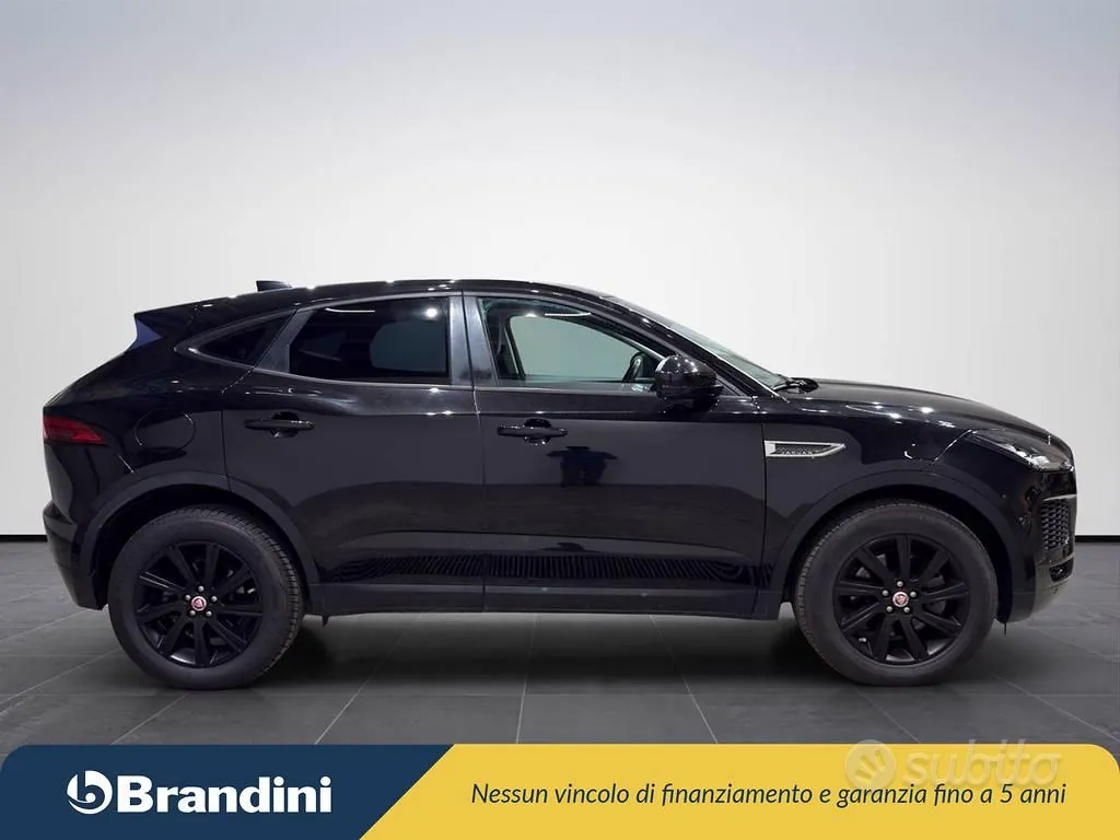 Jaguar E-Pace 2020 photo 5
