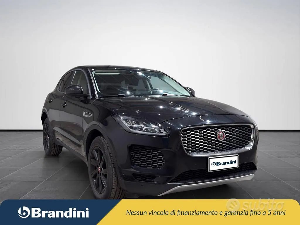 Jaguar E-Pace 2020 photo 4