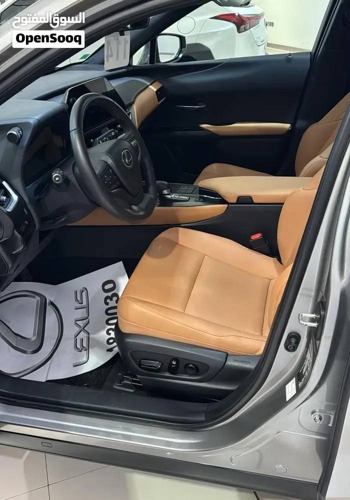 Lexus Ux 2023 photo 2