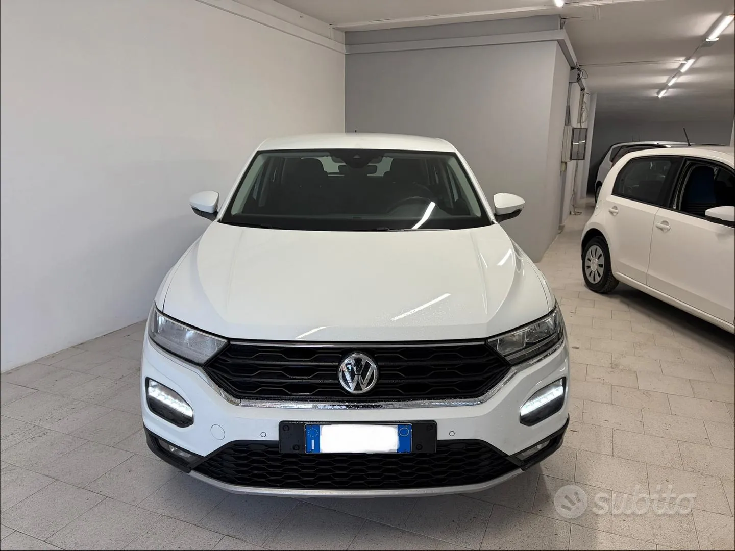 Volkswagen T-Roc 2020 photo 2