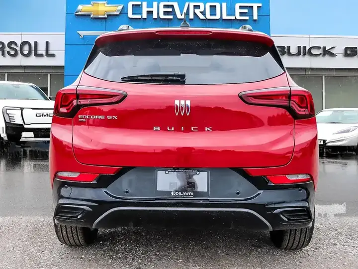 Buick Encore 2026 photo 4
