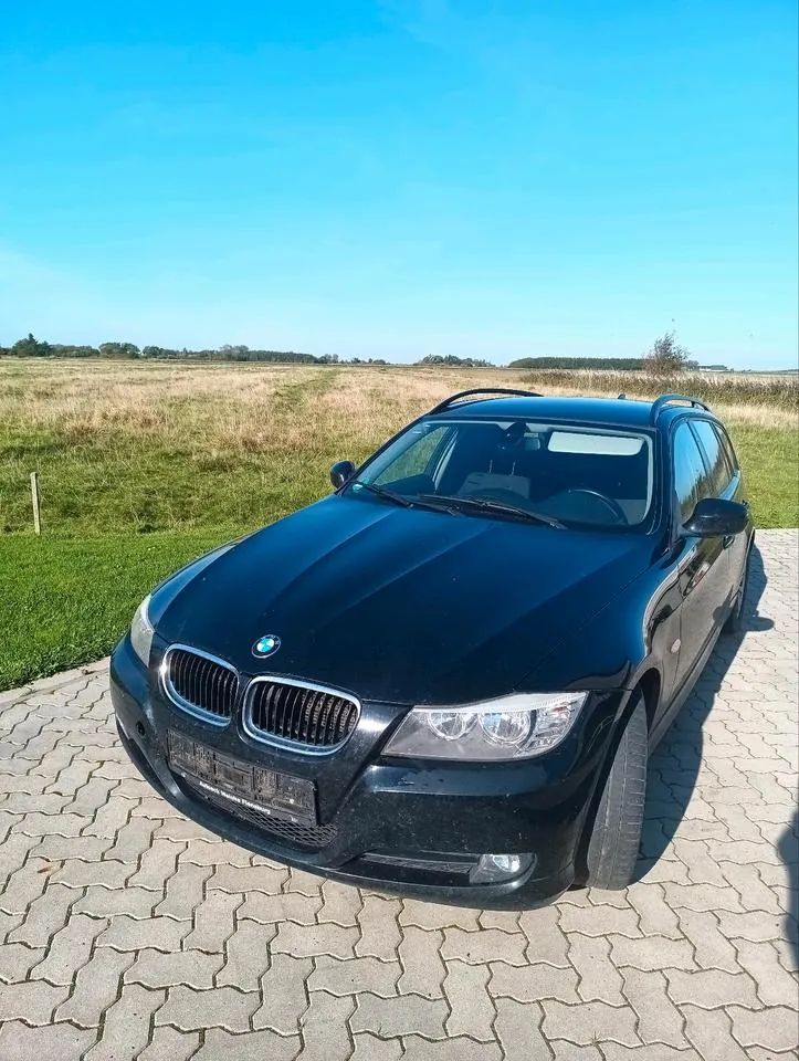 BMW 318 Touring