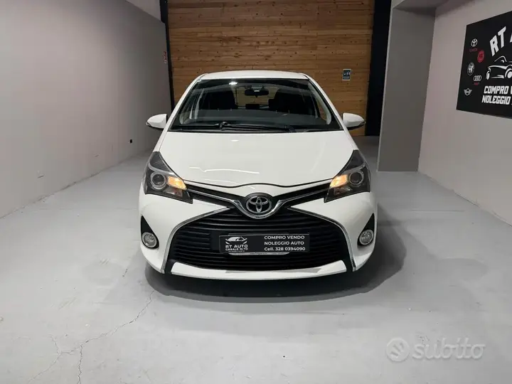 Toyota Yaris 2016 photo 2