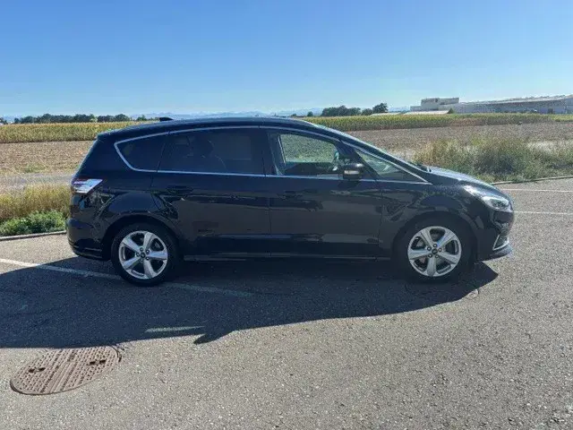 Ford S-Max 2019 photo 3