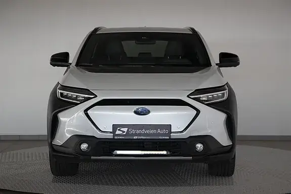 Subaru Solterra 2023 photo 2