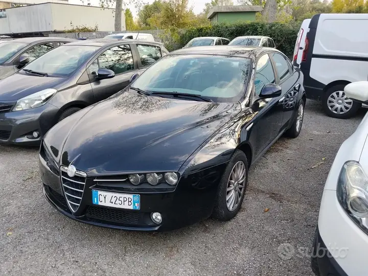Alfa Romeo 159