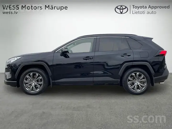 Toyota Rav4 2025 photo 3