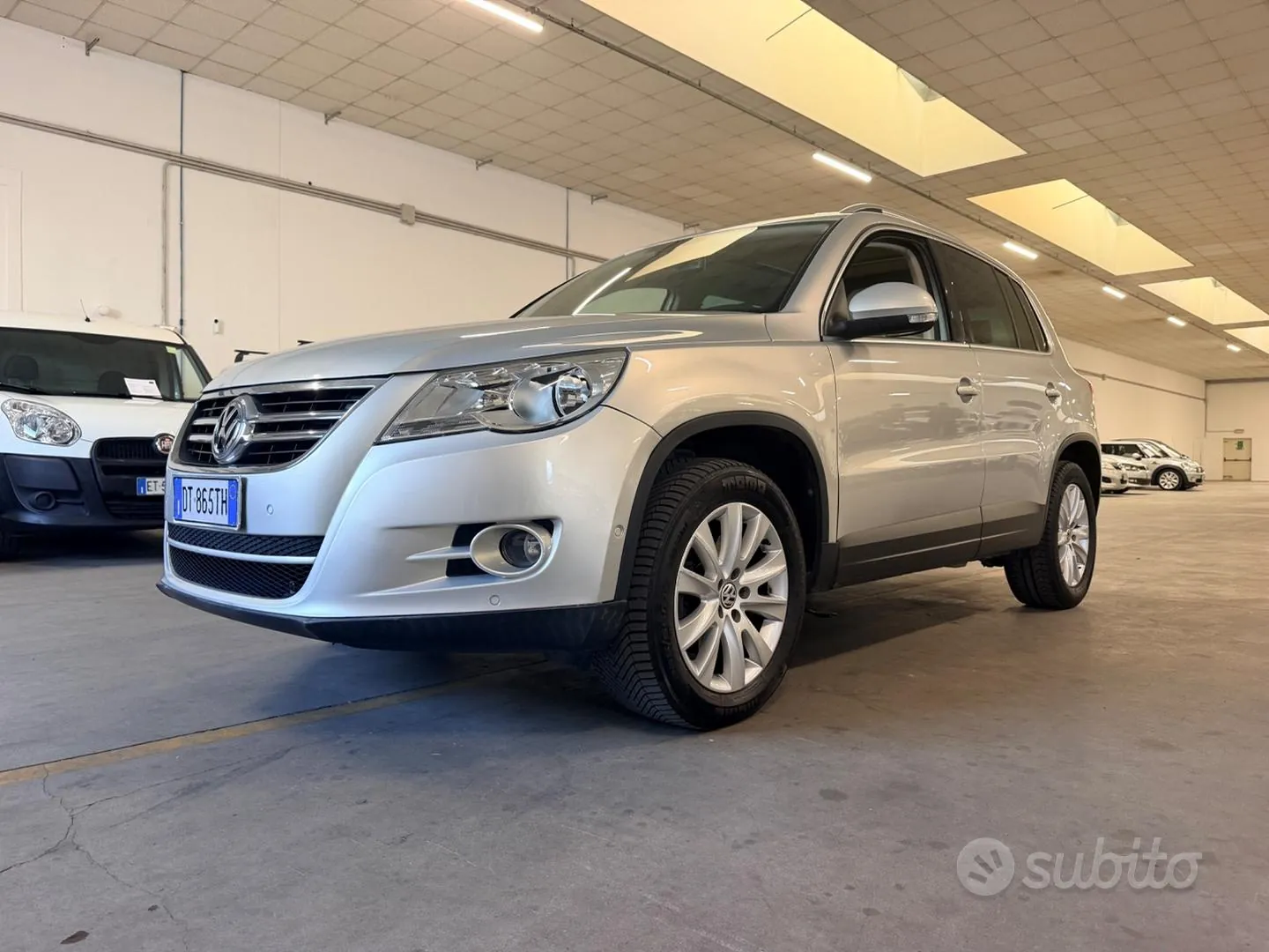 Volkswagen Tiguan 2009 photo 2