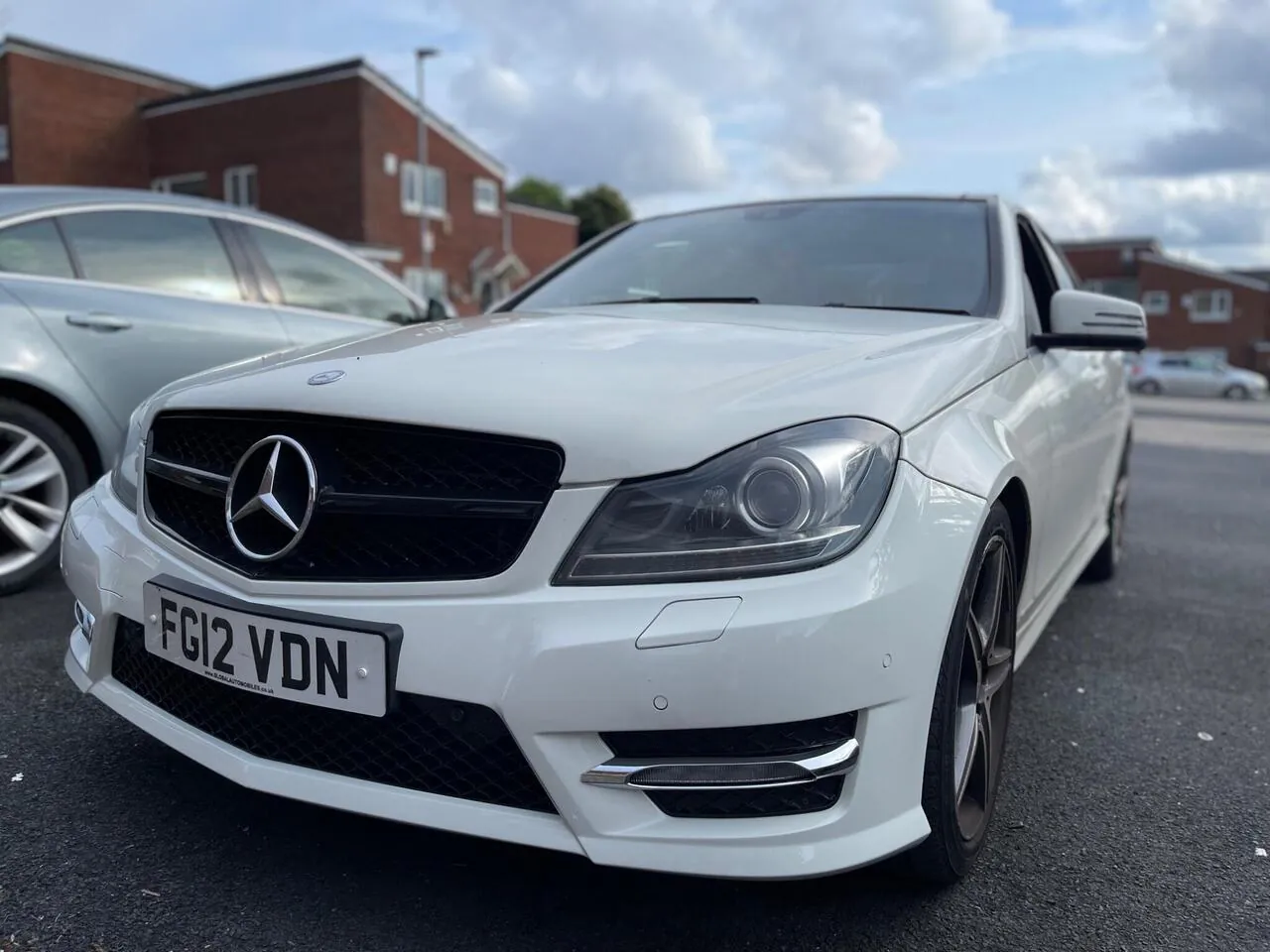 Mercedes-Benz C-Class 2012 photo 2