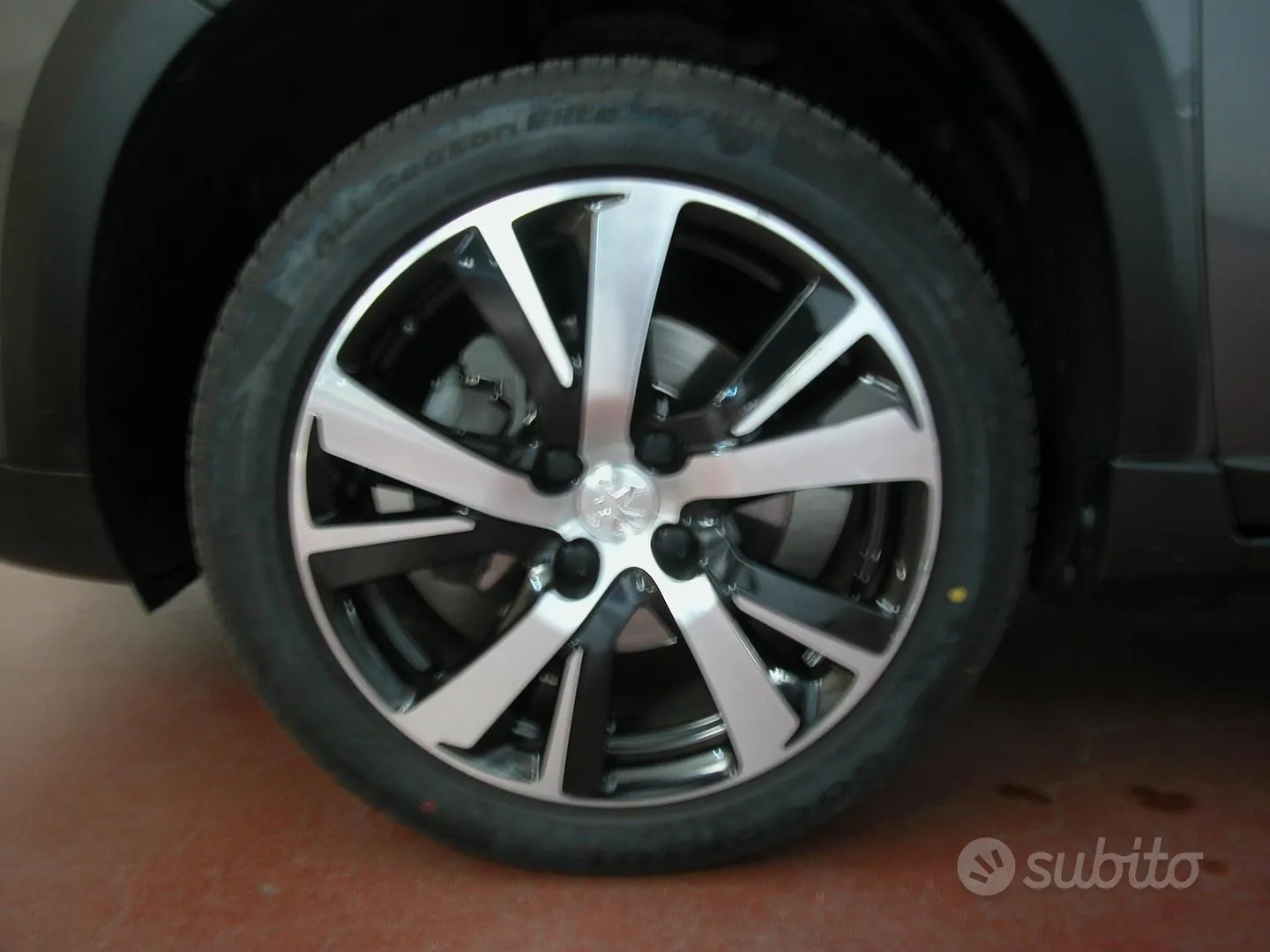 Peugeot 2008 2019 photo 5
