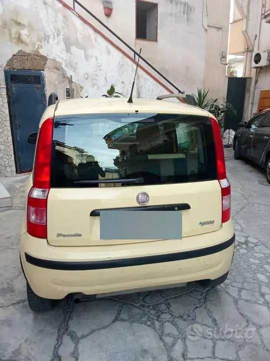 Fiat Panda 2010 photo 2