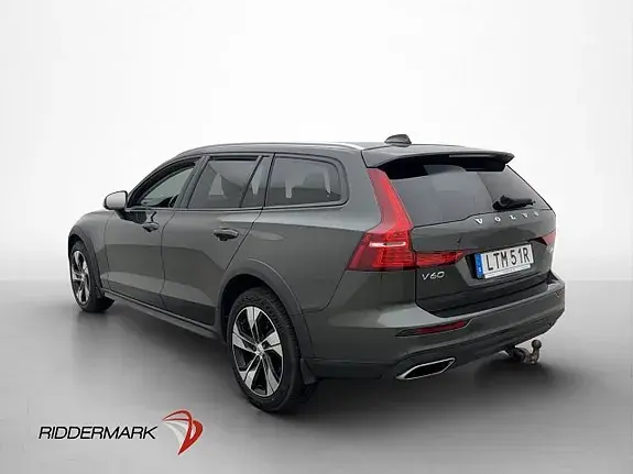 Volvo V60 Cross Country 2021 photo 5