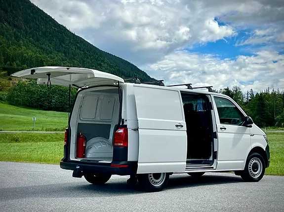 Volkswagen Transporter 2019 photo 3