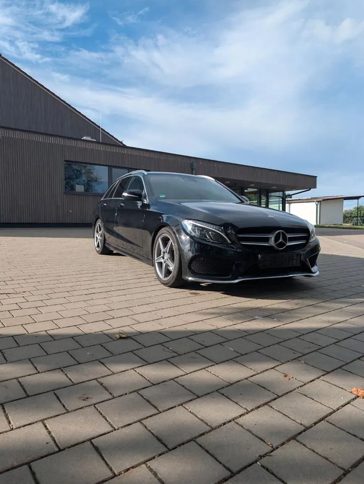 Mercedes-Benz C 220