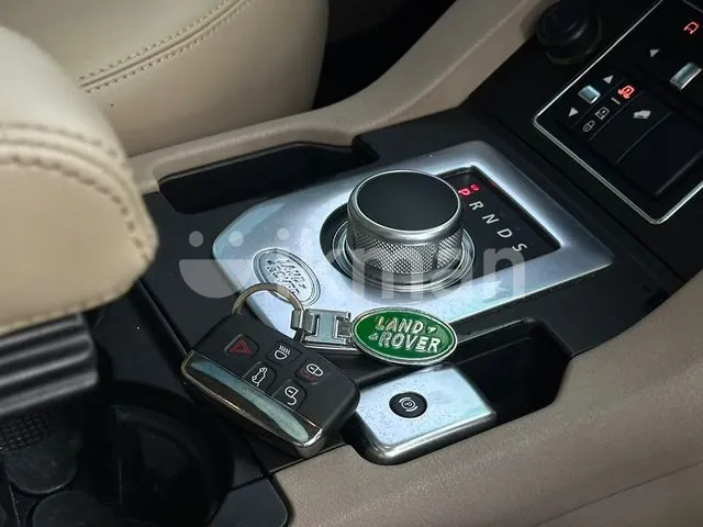 Land Rover Discovery 2014 photo 5