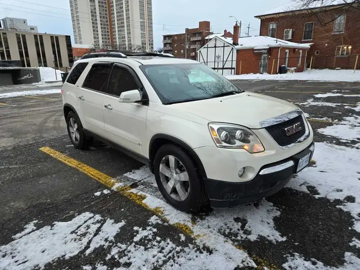 GMC Acadia