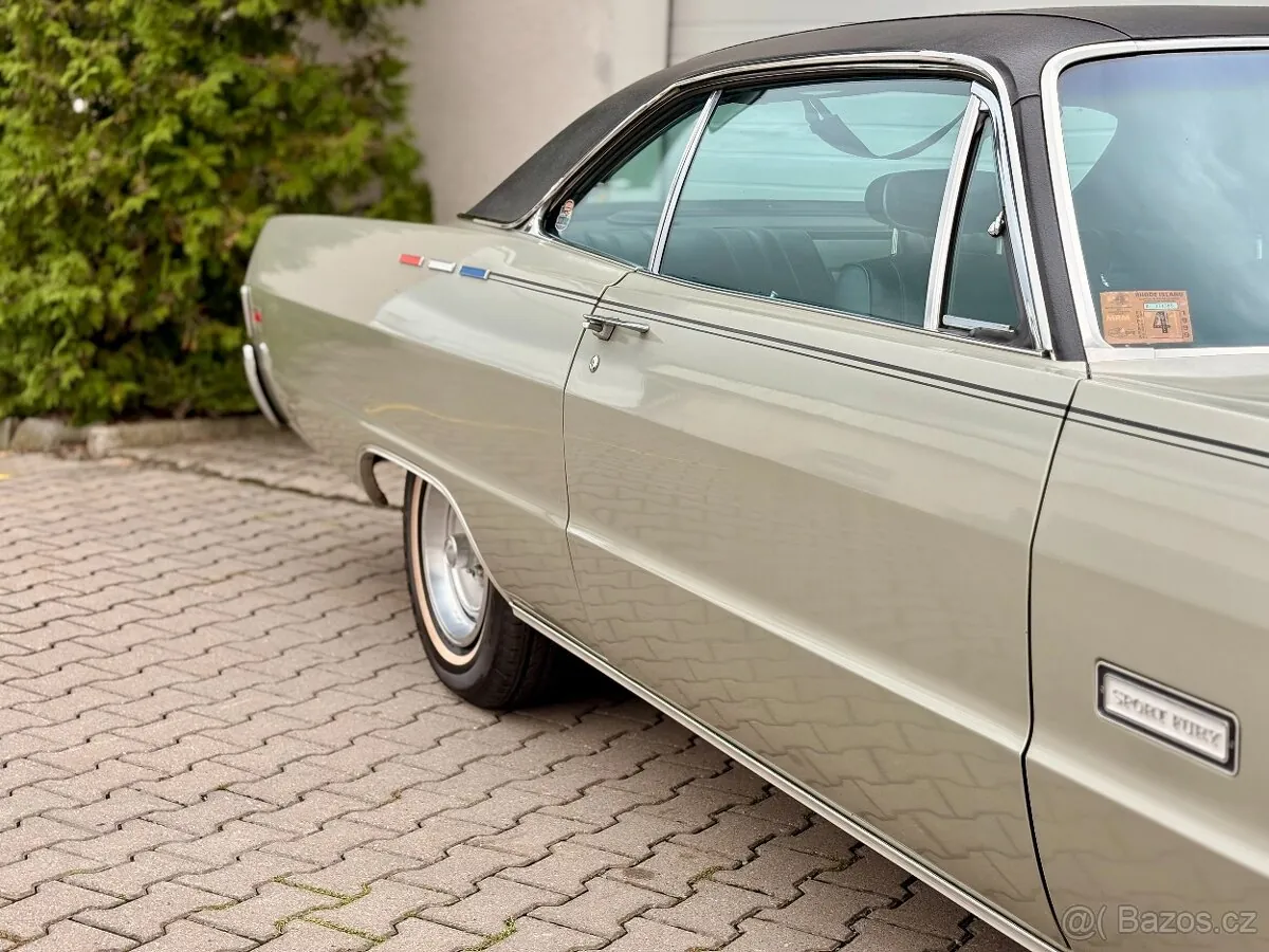 Plymouth Sport Fury 1969 photo 3