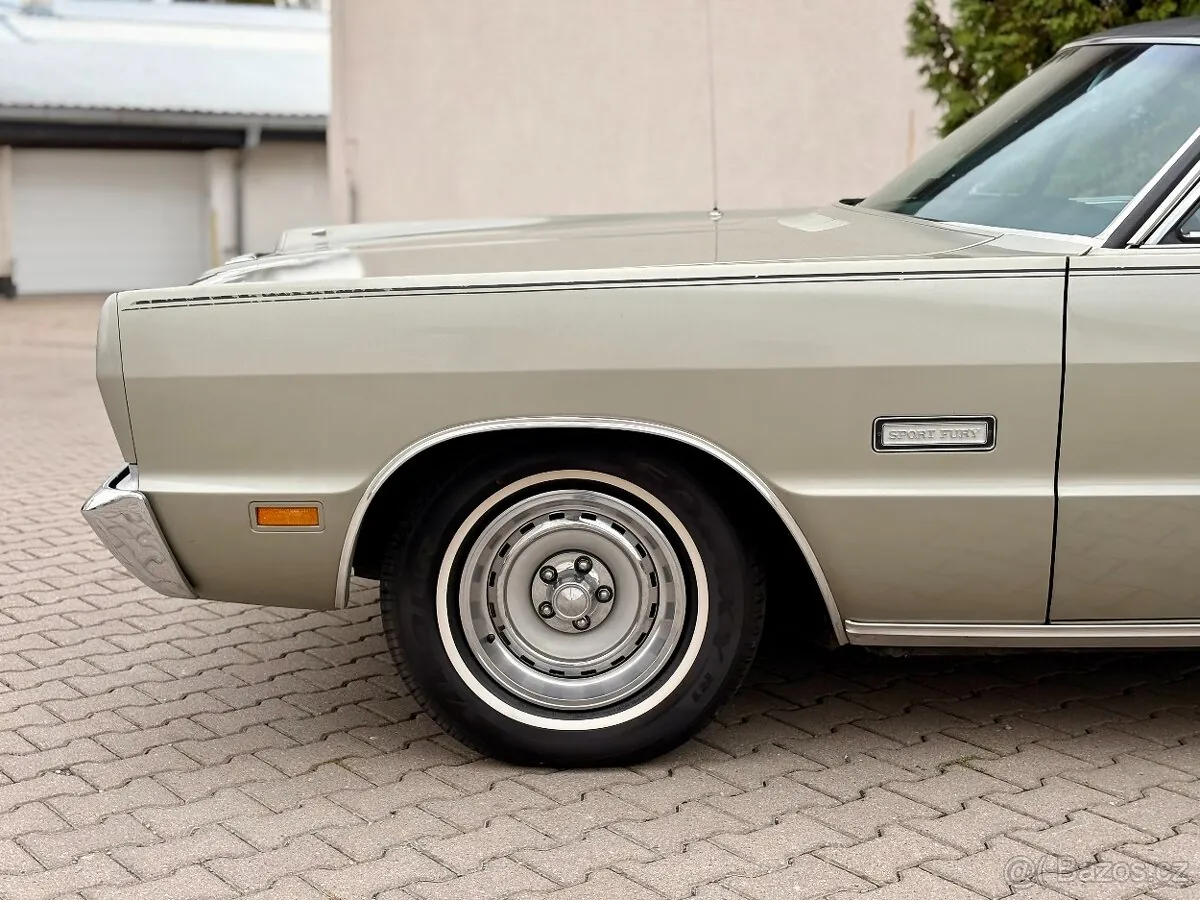 Plymouth Sport Fury 1969 photo 5